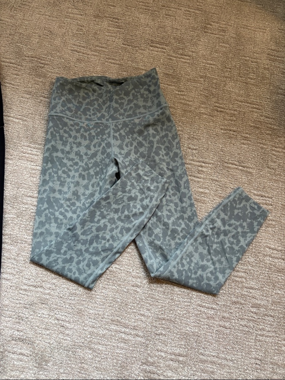 Varley Olive Green Camouflage Leggings